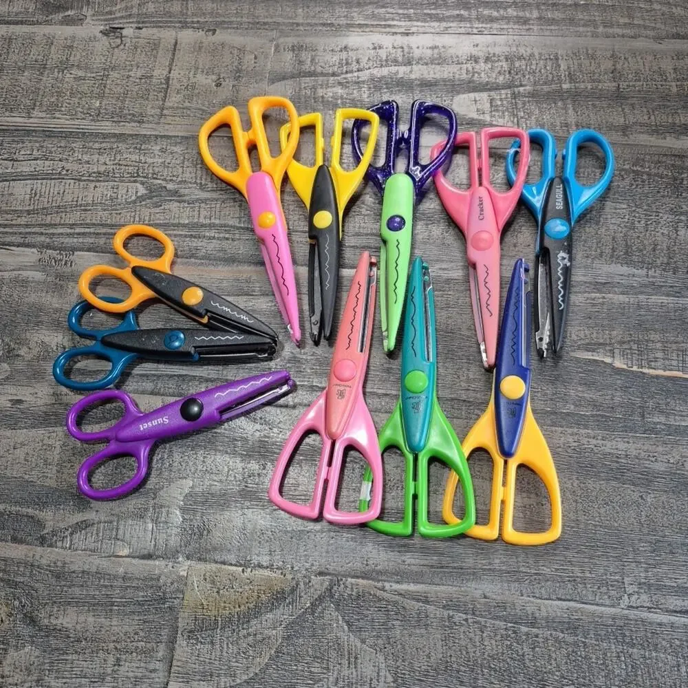 Crafting Scissors Paper Crafting Scrapbooking Shapers Decorative Lot of 11
